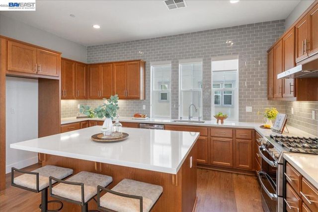 2062 Confidence Way, Dublin, CA 94568