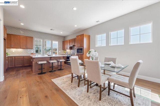 2062 Confidence Way, Dublin, CA 94568