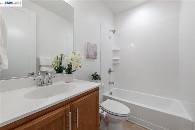 2062 Confidence Way, Dublin, CA 94568