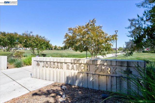 2062 Confidence Way, Dublin, CA 94568