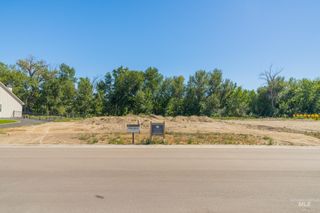623 Watkins St, Middleton, ID 83644