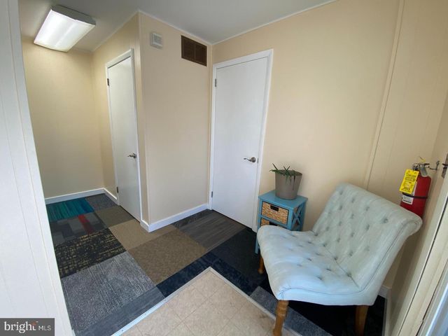 1071 E LANDIS AVE, Vineland, NJ 08360