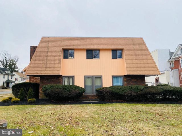1071 E LANDIS AVE, Vineland, NJ 08360