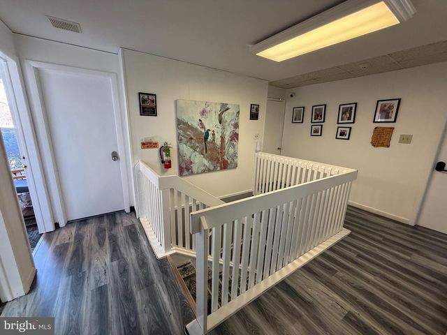 1071 E LANDIS AVE, Vineland, NJ 08360