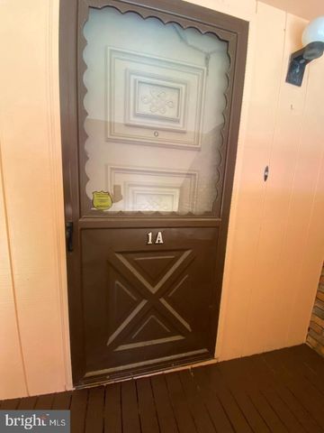 1071 E LANDIS AVE, Vineland, NJ 08360