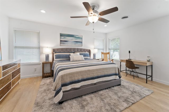 221 Edythe Dee Lane, Mabank, TX 75156