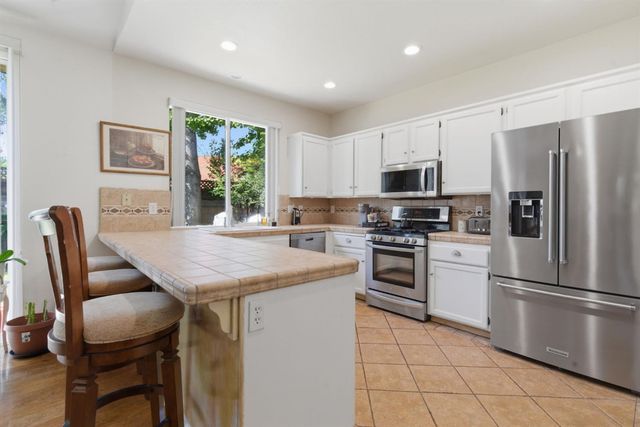 1824 Rail St, Manteca, CA 95337