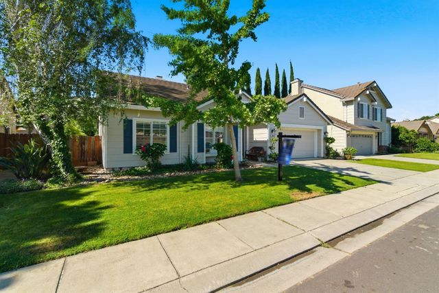 1824 Rail St, Manteca, CA 95337