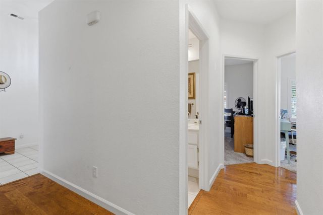 1824 Rail St, Manteca, CA 95337