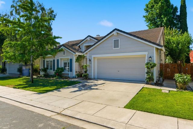 1824 Rail St, Manteca, CA 95337