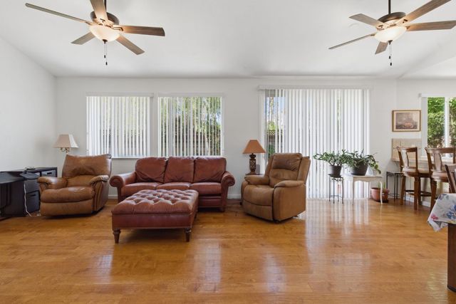 1824 Rail St, Manteca, CA 95337