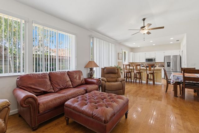 1824 Rail St, Manteca, CA 95337