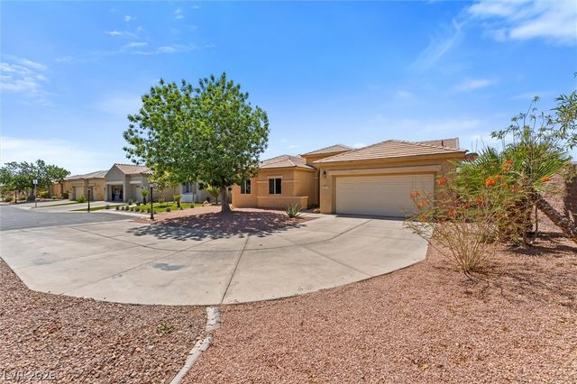 5657 New Seabury Court, Las Vegas, NV 89122