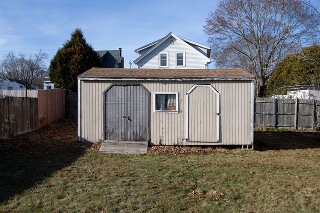 162 Wilbur Ave, Swansea, MA 02777