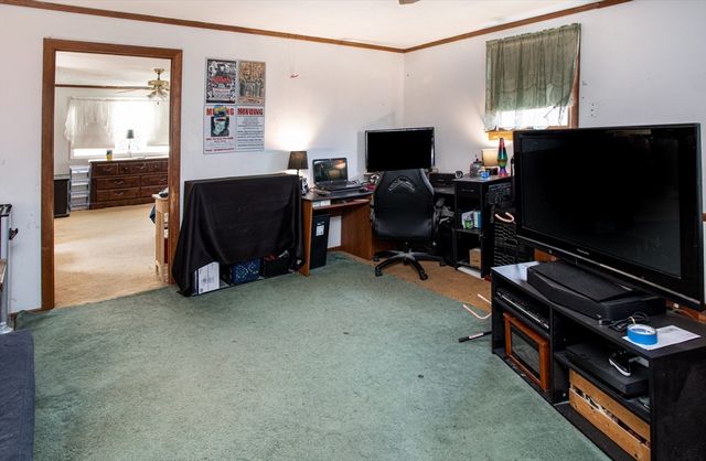 162 Wilbur Ave, Swansea, MA 02777