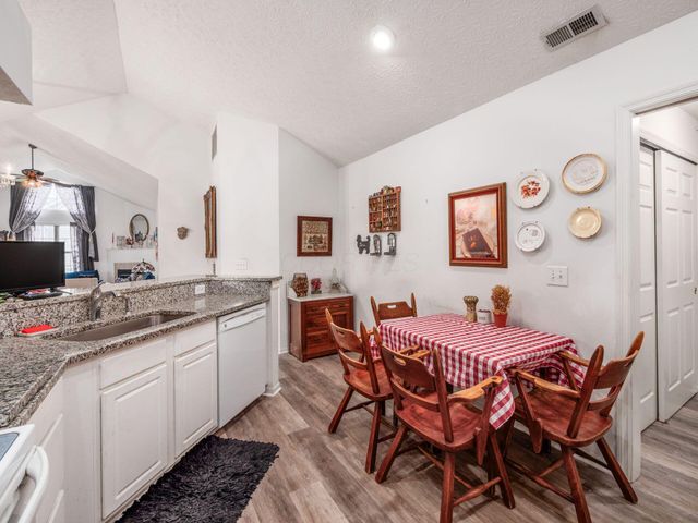 3721 Orchard Way, Powell, OH 43065