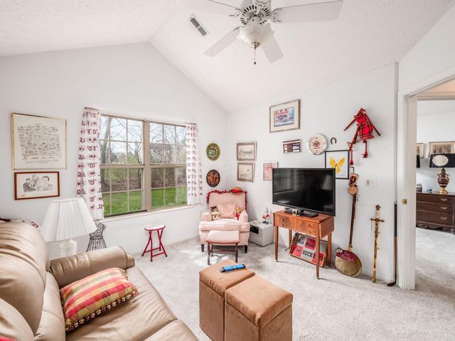 3721 Orchard Way, Powell, OH 43065