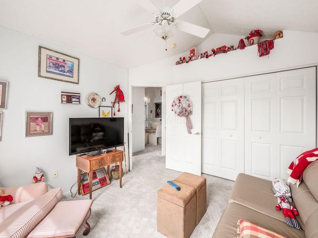 3721 Orchard Way, Powell, OH 43065