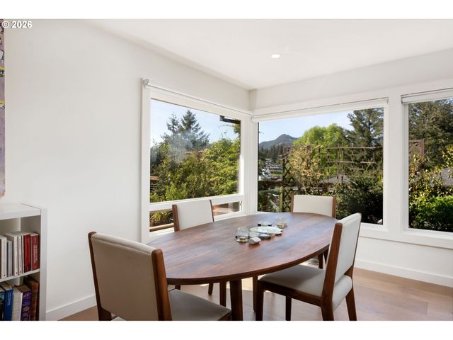 12990 I St, Nehalem, OR 97131