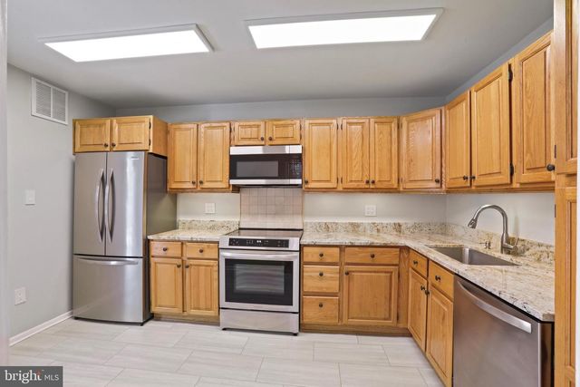 1644 WAINWRIGHT DR, Reston, VA 20190