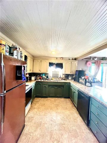 13538 E Mission Road, Nevada, MO 64772