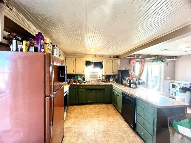 13538 E Mission Road, Nevada, MO 64772