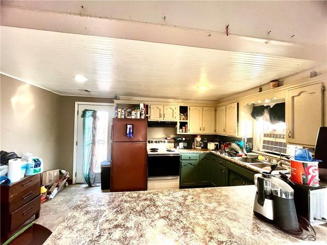 13538 E Mission Road, Nevada, MO 64772