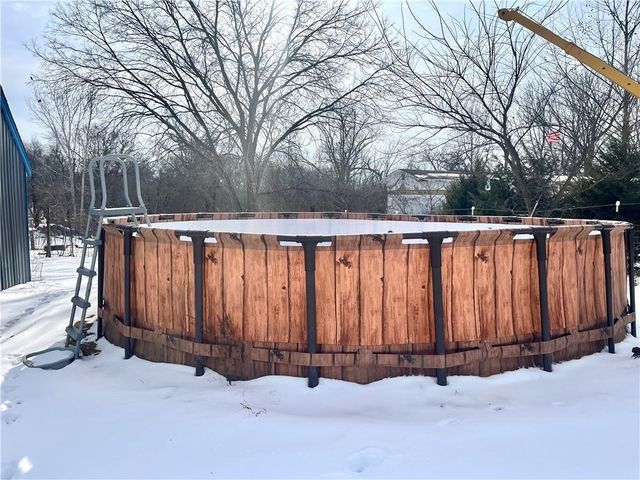 13538 E Mission Road, Nevada, MO 64772