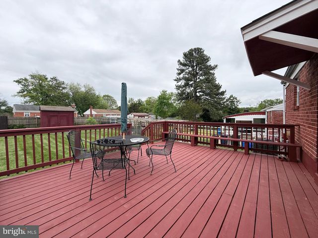 11807 ROCKING HORSE RD, Rockville, MD 20852