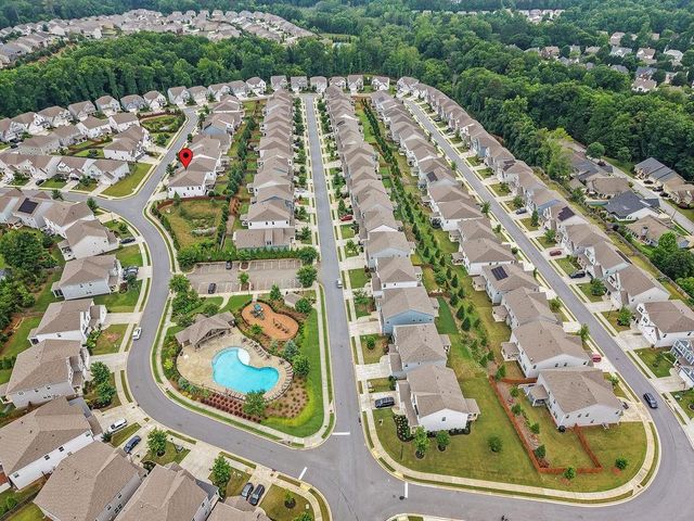 400 Wellgreen Drive, Holly Springs, GA 30115
