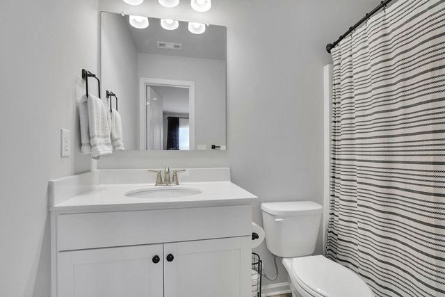 400 Wellgreen Drive, Holly Springs, GA 30115