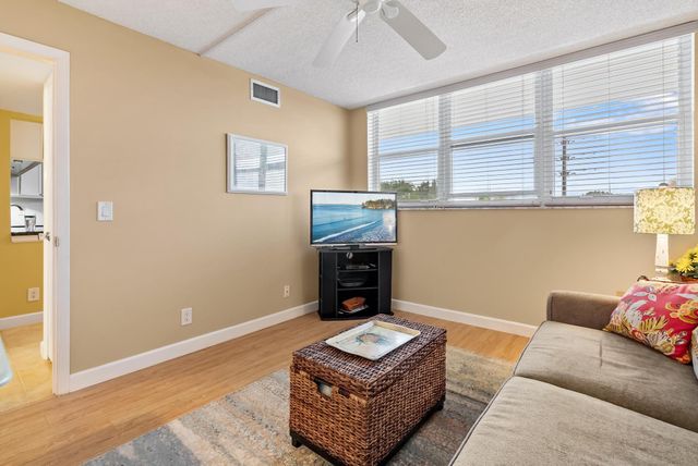 2809 Florida Boulevard 306, Delray Beach, FL 33483