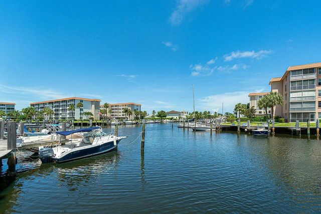 2809 Florida Boulevard 306, Delray Beach, FL 33483