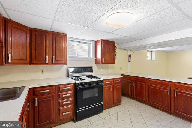 744 W 3RD AVE, Runnemede, NJ 08078