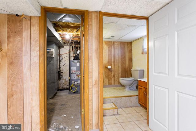 744 W 3RD AVE, Runnemede, NJ 08078