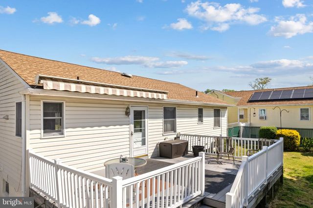 744 W 3RD AVE, Runnemede, NJ 08078