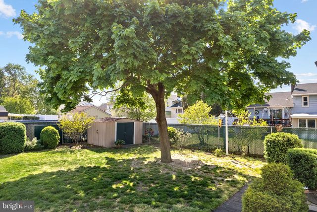 744 W 3RD AVE, Runnemede, NJ 08078