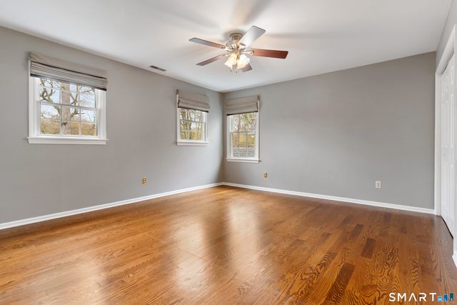 21 Laurel Lake East, Weston, CT 06883