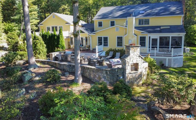 21 Laurel Lake East, Weston, CT 06883