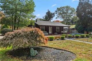 51 Osceola Avenue, Narragansett, RI 02882