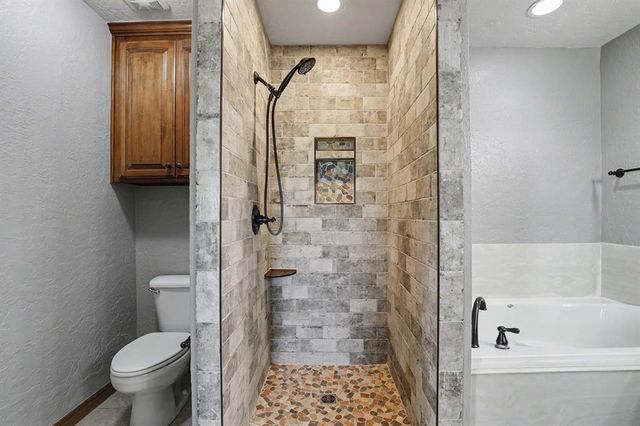 403 Scissor Tail Lane, Tuttle, OK 73089