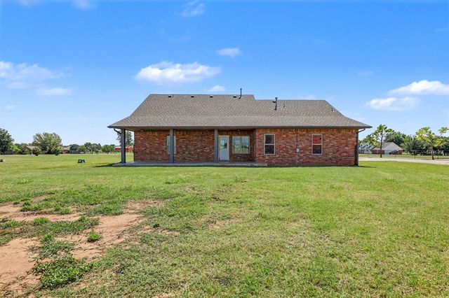 403 Scissor Tail Lane, Tuttle, OK 73089