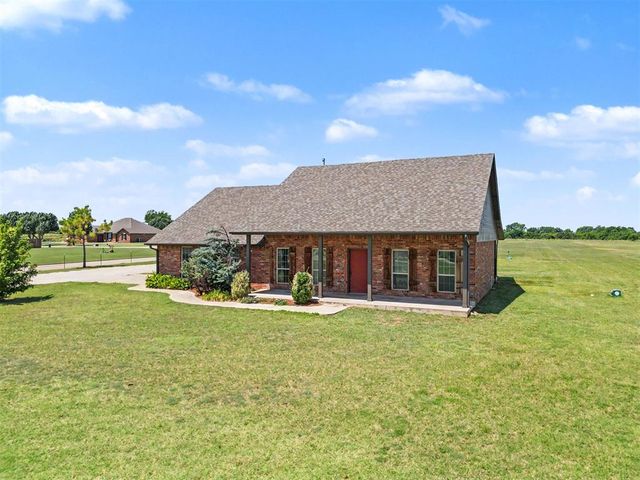 403 Scissor Tail Lane, Tuttle, OK 73089