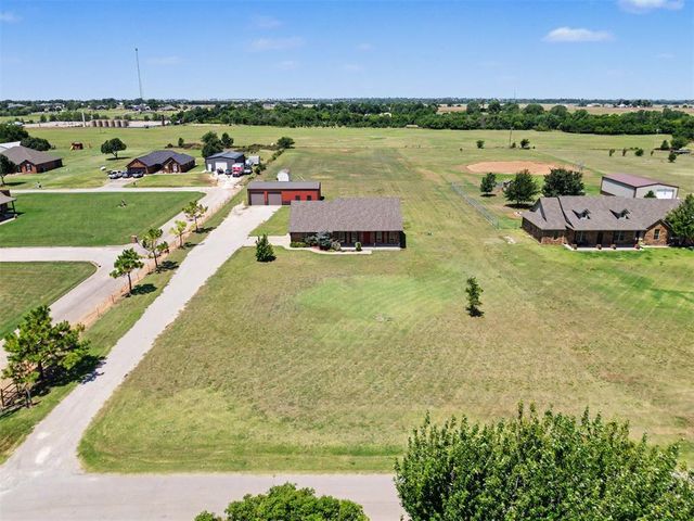 403 Scissor Tail Lane, Tuttle, OK 73089