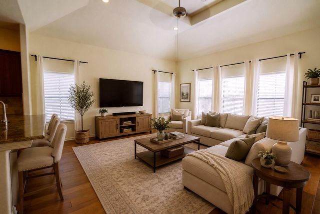 6047 Yale Street, Houston, TX 77076