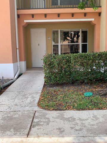 3549 Forest Hill Boulevard 25, Palm Springs, FL 33406