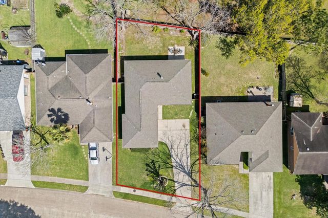 2816 Forest Point Drive, League City, TX 77573