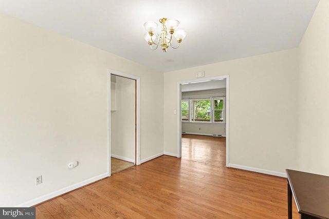 125 HILLCREST DR, Fredericksburg, VA 22401