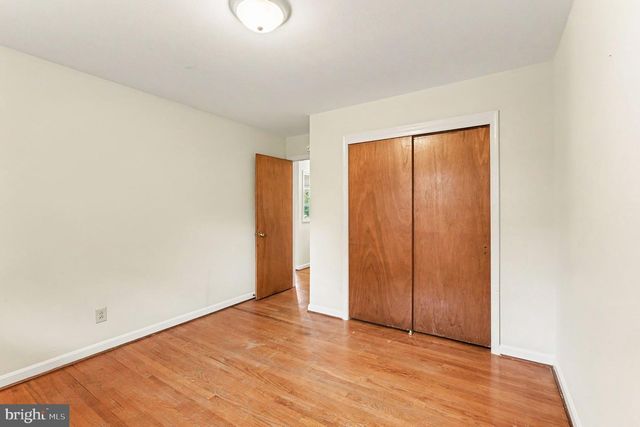 125 HILLCREST DR, Fredericksburg, VA 22401