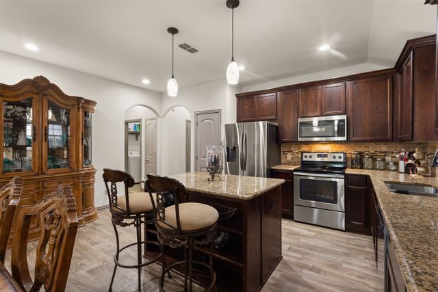 520 Stafford Drive, Seagoville, TX 75159